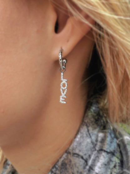 Boucles d'oreilles LOVE strass